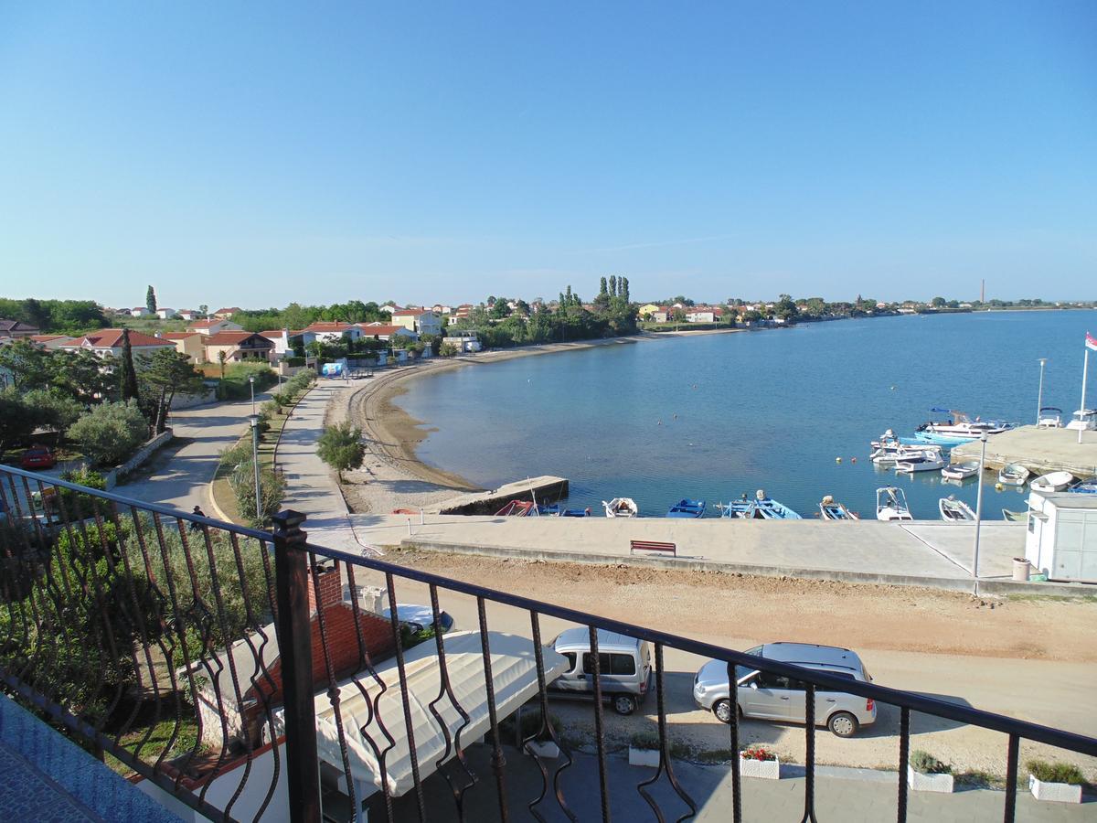 Hotel Beni Vrsi Exterior photo